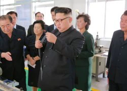 Kim Jong-un trông khác lạ trong lần xuất hiện mới nhất