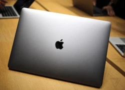 MacBook Pro mới cắt bớt phụ kiện, logo Apple không phát sáng