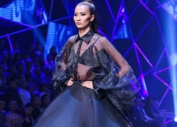 Màn catwalk bị chê thảm họa ở chung kết Next Top Model