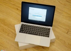 Mở hộp MacBook Pro 2016 siêu mỏng về VN giá 38 triệu đồng