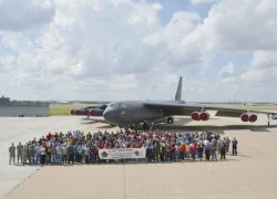 Mỹ hồi sinh máy bay B-52 cũ thành "ma tốc độ"