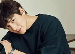 Mỹ nam Ji Chang Wook mời fans ăn gà và uống bia miễn phí