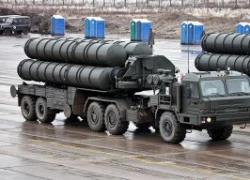 S-400 của Nga có đủ trình bắn rơi F-22 của Mỹ tại Syria?