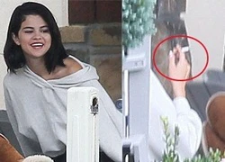 Selena Gomez bị bắt gặp khi đang hút thuốc bên ngoài trại cai nghiện