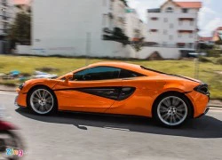 Siêu xe McLaren 570S màu cam nam tiến