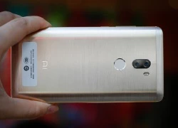 Smartphone camera kép, giá hơn 8 triệu đồng của Xiaomi