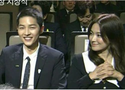 Song Hye Kyo - Song Joong Ki tình cảm ngồi bên nhau sau tin đồn hẹn hò