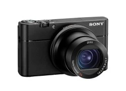 Sony ra mắt A6500 với giá 1.400 USD