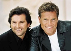 Thành viên Modern Talking yêu cầu được ăn nem Việt