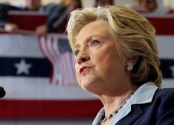 Wikileaks tiết lộ 2.000 email liên quan tới bà Clinton