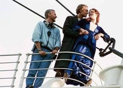 Ảnh hậu trường sản xuất ít tiết lộ của phim 'Titanic'