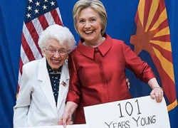 Cụ bà 102 tuổi chờ cả đời để bầu cho Hillary Clinton