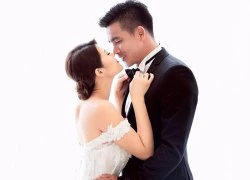 Cựu tiền đạo Việt Thắng khoe ảnh cưới với nữ DJ kém 9 tuổi