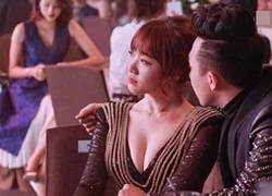 Hari Won ngày càng &#8216;táo bạo&#8217; khiến fans ngột thở