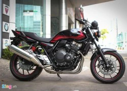 Honda CB400 Super Four SE giá hơn 300 triệu tại Hà Nội