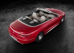 Mercedes-Maybach mui trần ra mắt với giá gần 322.000 USD