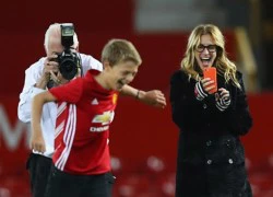 'Người Đàn Bà Đẹp' Julia Roberts cười thả ga sau trận hòa của Man Utd