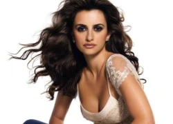 Thân hình rực lửa, khiêu khích của Penelope Cruz