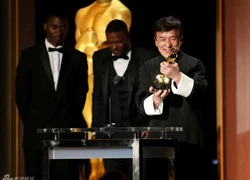 Thành Long tự hào khi nhận giải Oscar sau nhiều lần tai nạn