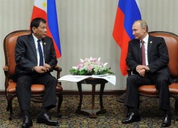 Tổng thống Philippines tiết lộ cuộc trò chuyện với "thần tượng" Putin