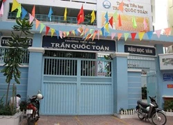 Trường tiểu học công khai dạy thêm khiến phụ huynh bức xúc