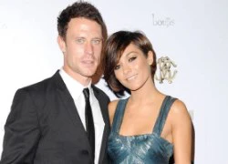 Wayne Bridge khóc vì nhớ con