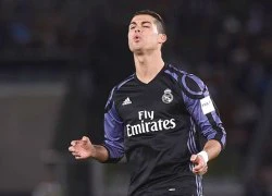 C. Ronaldo lập kỷ lục ghi bàn