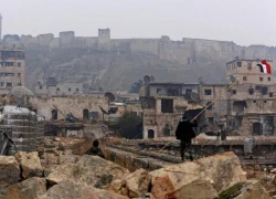 Chảo lửa Aleppo trong ngày đầu im tiếng súng