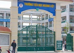 Cô giáo dán băng dính vào miệng học sinh vì mất trật tự