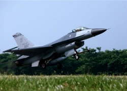 Đài Loan điều F-16 giám sát tàu sân bay Trung Quốc