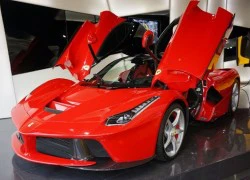 Ferrari bán đấu giá LaFerrari cuối cùng