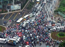 Hà Nội đang nghiên cứu thu phí ô tô vào trung tâm