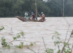 Hai thiếu niên mất tích khi chèo ghe đi đánh cá