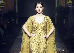 Hoa hậu Thu Thảo mặc váy đính đá quý, lần đầu diễn catwalk