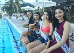 Lệ Hằng mặc gợi cảm giao lưu cùng thí sinh Miss Universe