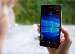 Lumia 950 bán xả hàng giá 3,9 triệu đồng tại Việt Nam