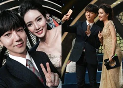 MC Mỹ Linh ghé sát đầu, selfie cùng ca sĩ nhóm Super Junior