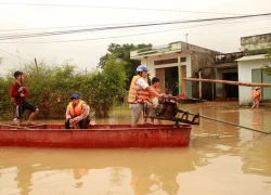 Miền Bắc có nơi dưới 6 độ, miền Trung tiếp tục mưa lớn