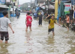 Nam sinh lớp 7 bị lũ cuốn mất tích khi tan học