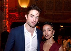 Robert Pattinson hiếm hoi xuất hiện cùng vợ sắp cưới