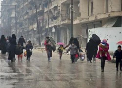 Syria: Hoàn tất 2 đợt sơ tán dân thường khỏi miền Đông Aleppo