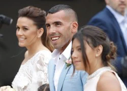 Tevez làm đám cưới linh đình trước khi sang Trung Quốc