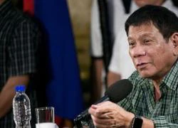 Tổng thống Duterte: Trung Quốc hối thúc Philippines mua súng