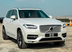 Volvo XC90 Inscription giá 4 tỷ - xe sang kiểu mới cho khách Việt