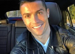 Ronaldo cười tươi quên đi thất bại