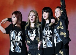 Bài hát cuối của 2NE1 đứng đầu BXH Billboard