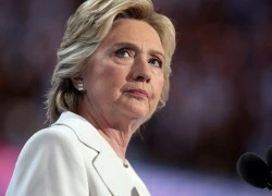 Bình luận bí ẩn của bà Clinton khi ông Trump thua kiện