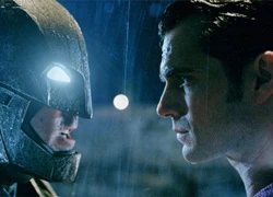 Bom tấn &#8216;Batman v Superman&#8217; ẵm bốn giải Mâm xôi vàng