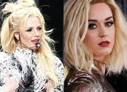 Britney Spears trích dẫn Thánh kinh để đáp trả Katy Perry sau khi bị "đá xoáy"