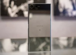 Cận cảnh Xperia mới: Sự bảo thủ của Sony